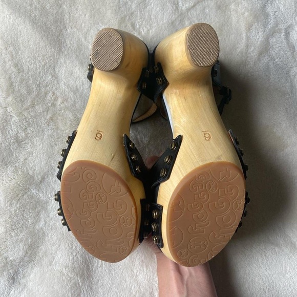 Flogg Clog Heels - Picture 2 of 4